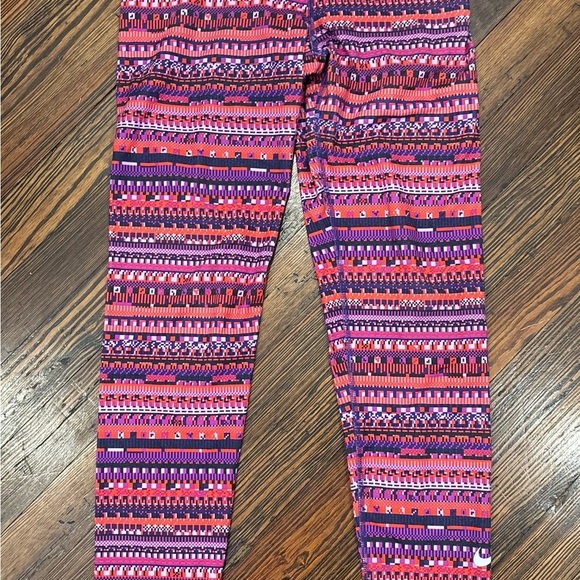 Nike Pro Dri Fit Hyperwarm 8 Bit Geometric Women’s Legging Sz L Rn#56323 - Picture 2 of 7
